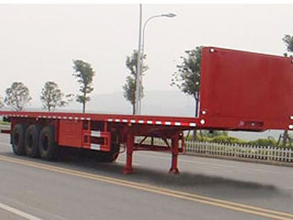 倉(cāng)柵式半掛車(chē)